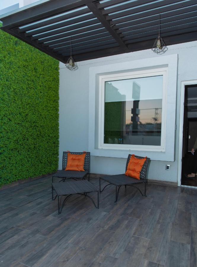 Turotel Querétaro Esterno foto